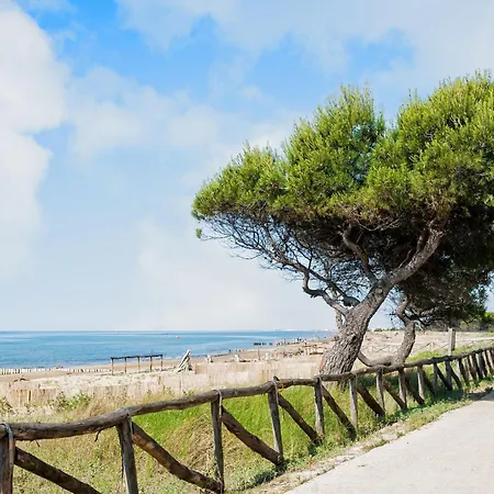 Apartment Modern And Well-equipped In Bibione